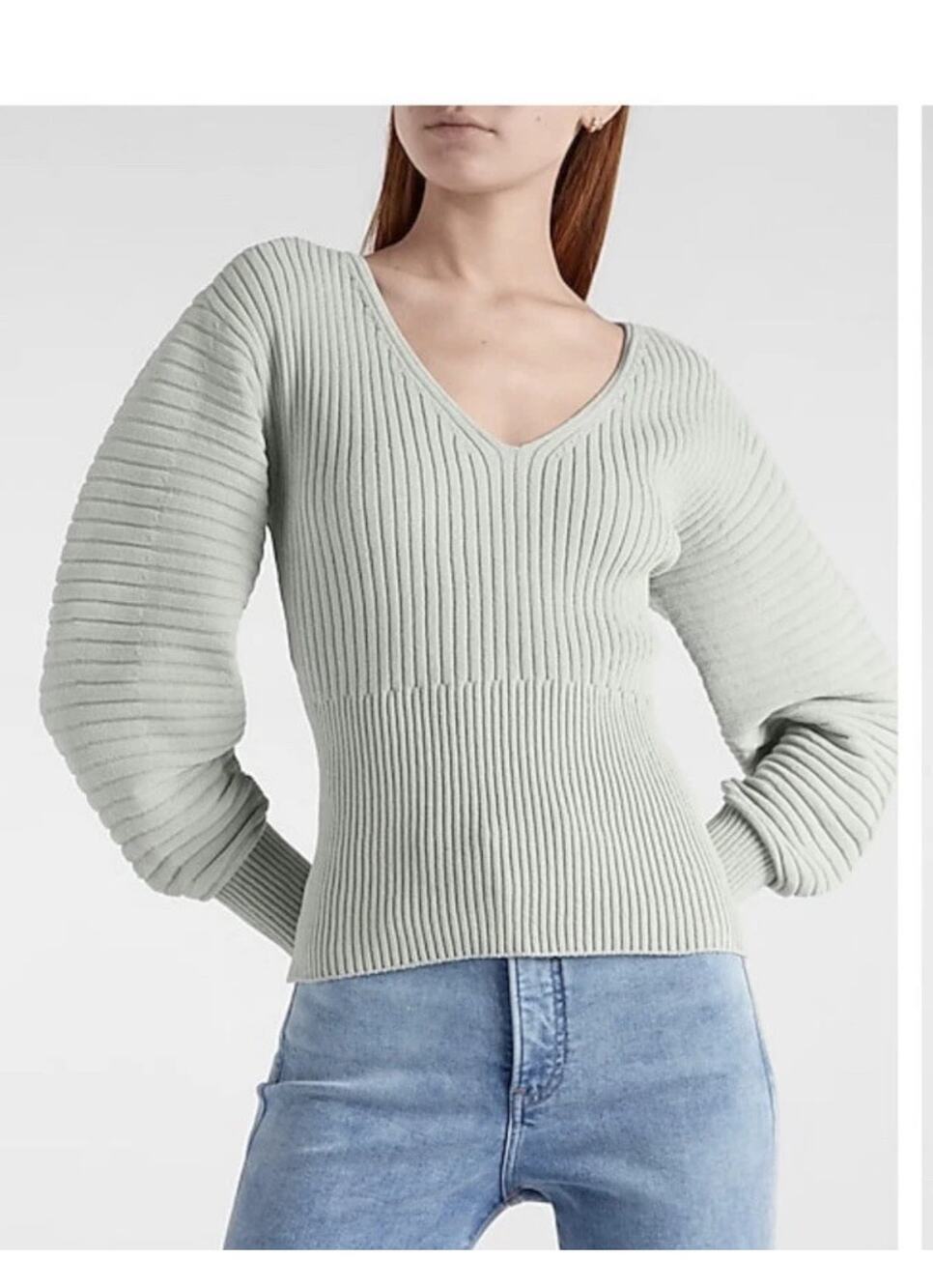 Express Ribbed Scuplted Sleeve Mint Green V Neck Sweater Size Medium